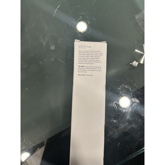 Murad Clarifying Body Spray with Salicylic Acid Good For Acne/Blemishes (6 oz) - Picture 8 of 8